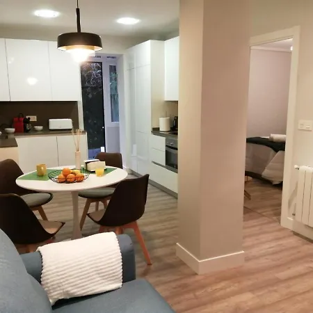 Lugar Especial, Gran Patio, Junto Al Ayuntamiento בילבאו