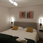 Lejlighed Lugar Especial, Gran Patio, Junto Al Ayuntamiento Bilbao